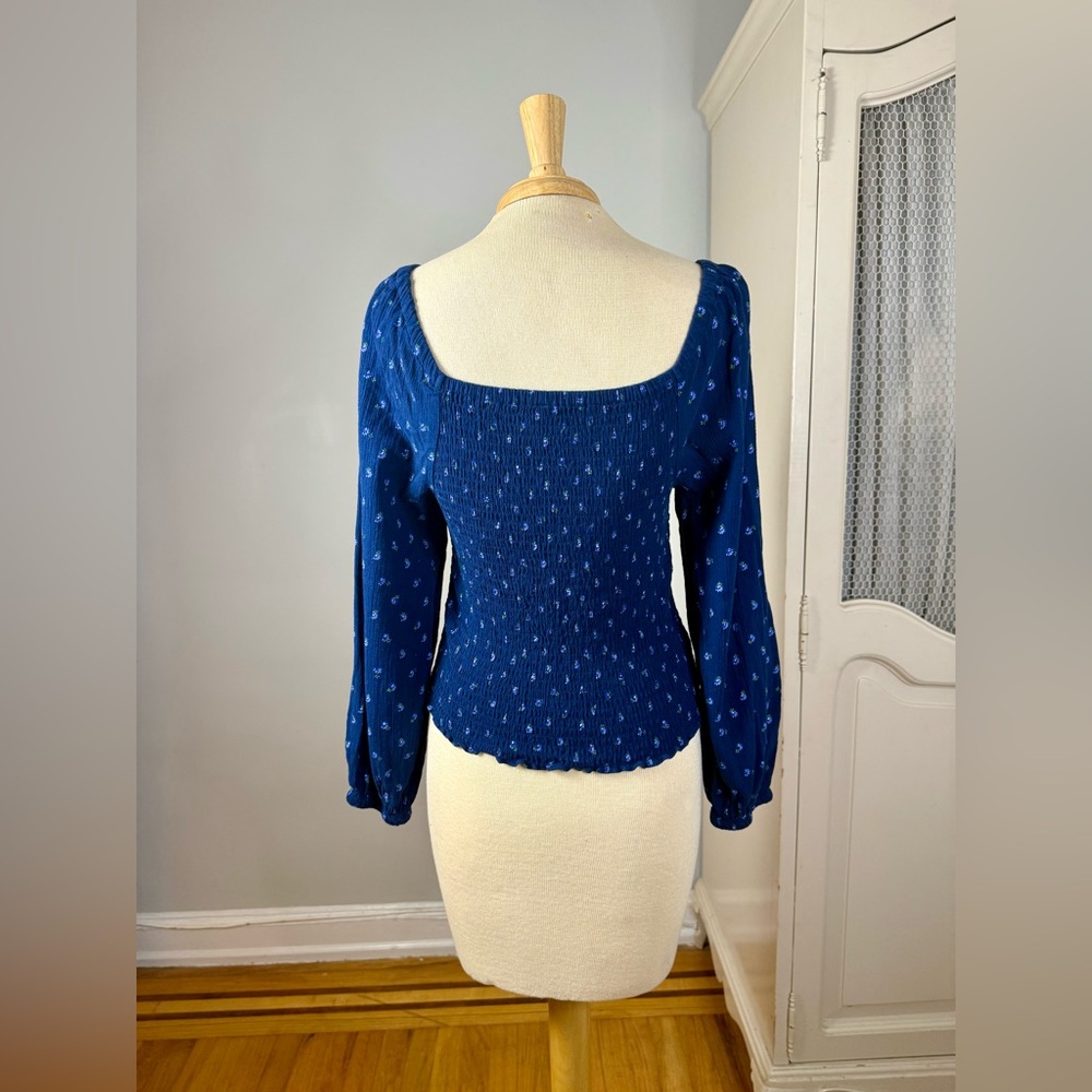 Madewell Lucille Balloon Sleeve Smocked Top in Classic Indigo Floral Size Small - Picture 4 of 8